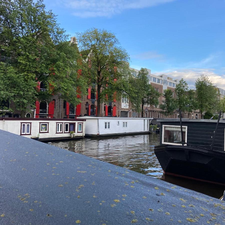 Bed and breakfast Houseboat Bonnie Ámsterdam