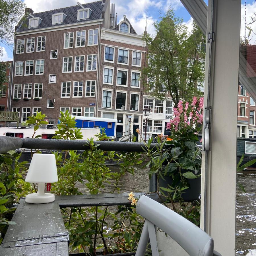 Houseboat Bonnie Ámsterdam